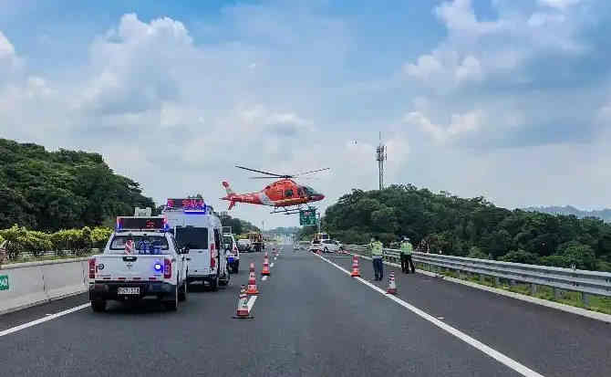 开远高速公路汽车救援案例